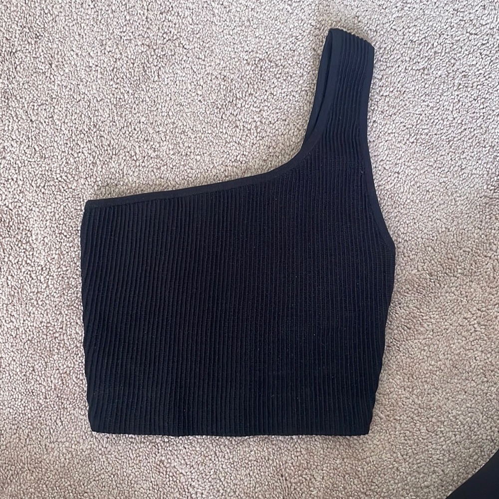 Aritzia Babaton one sided strap black ribbed crop top size xs - nylon and rayon